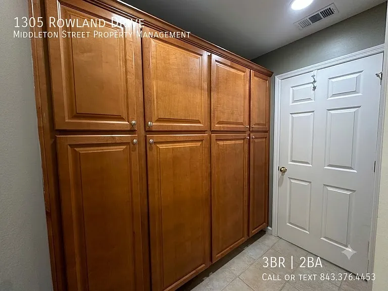 1305 Rowland Dr — Photo 22
