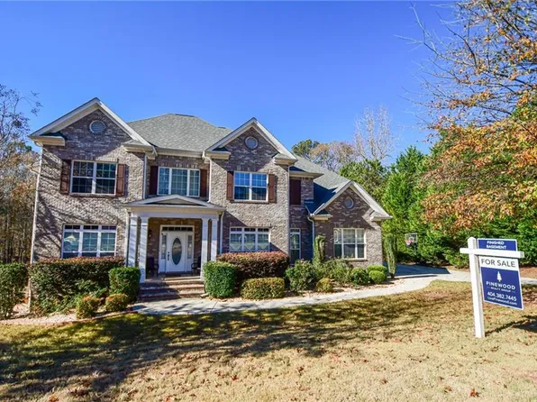 145 Edgewater Trl, Fayetteville, GA 30215