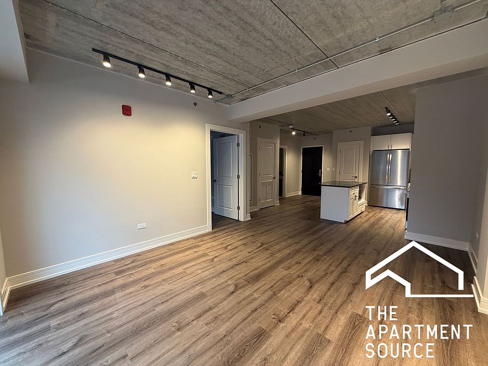 1st image of 954 W Carmen Ave #952-302