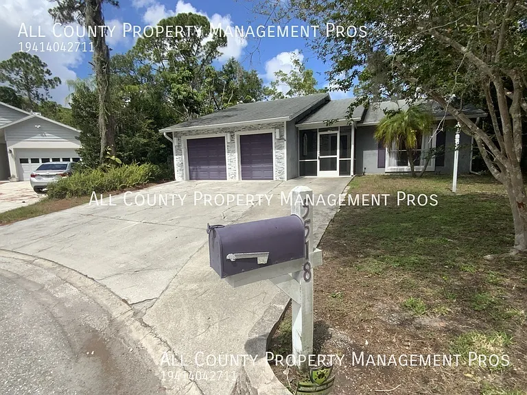 5518 Shady Brook Trl — Photo 1