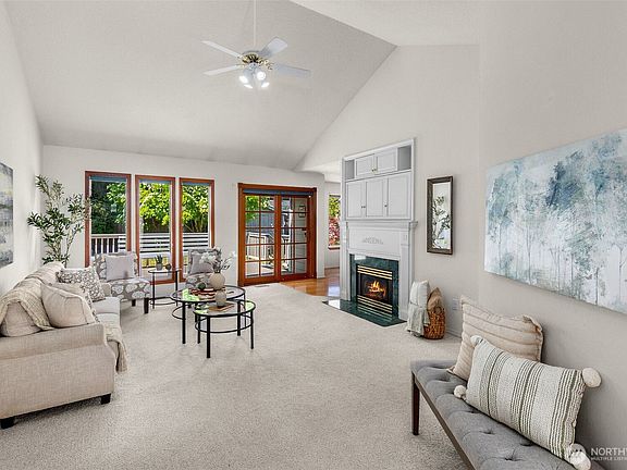 4th image of 6211 Hickory Court SE