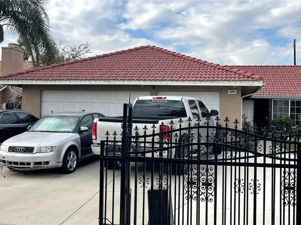 8986 Fremontia Ave, Fontana, CA 92335