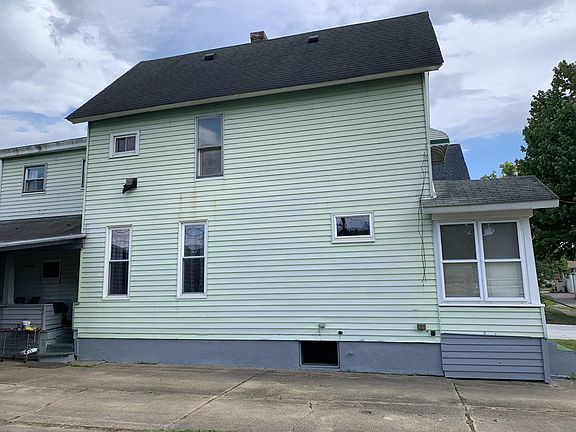 2nd image of 104 S Drake St