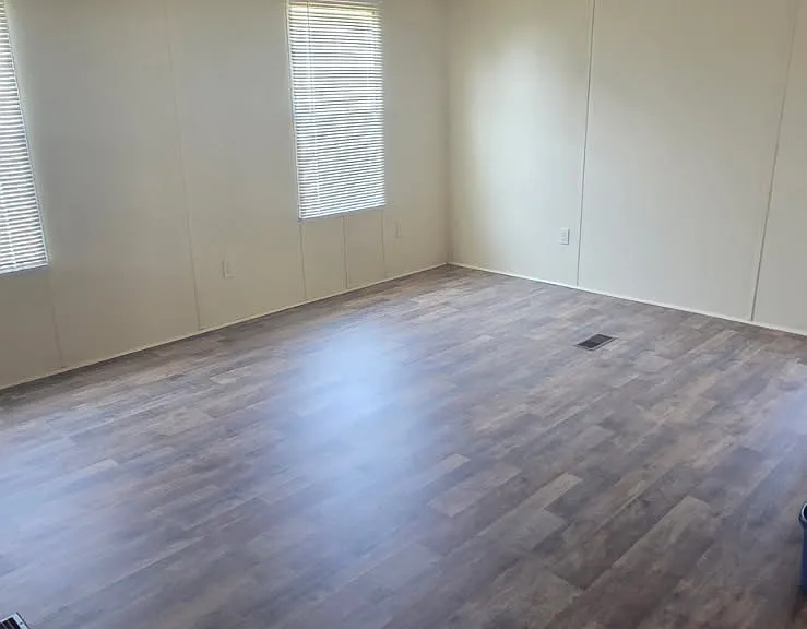 121 Edwards St — Photo 7