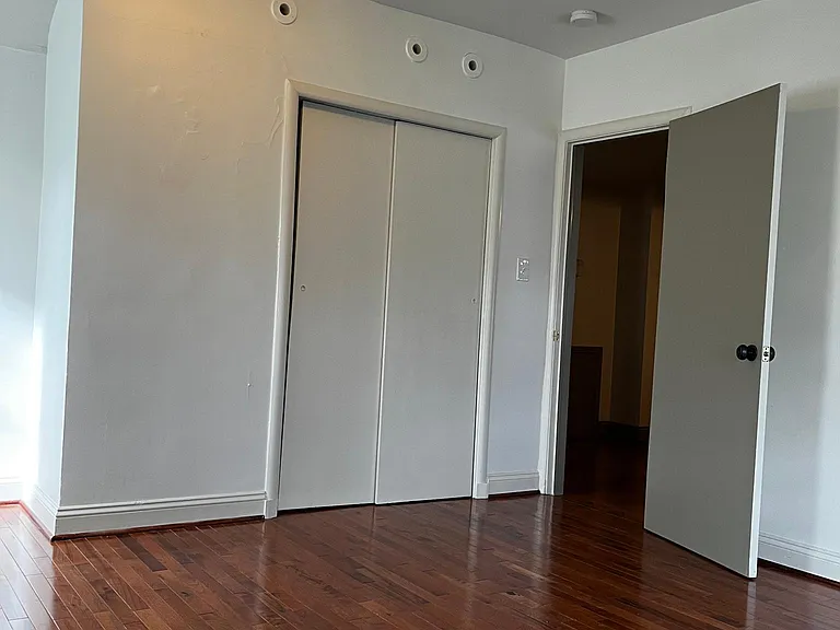 107 Walnut St — Photo 33