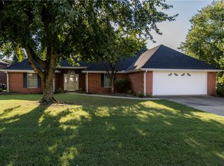 5040 Saxon St, Springdale, AR 72764