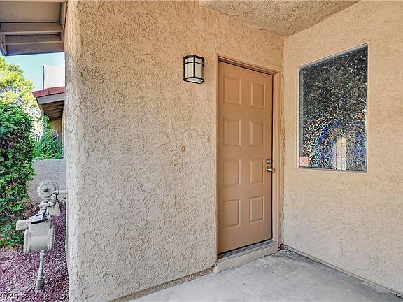 5th image of 3368 Reka St