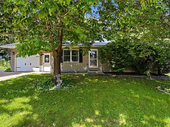 2nd image of 331 Blackberry Ave