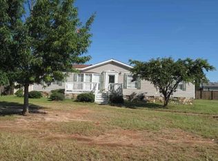 102 Royal Arbor Ct, Byron, GA 31008