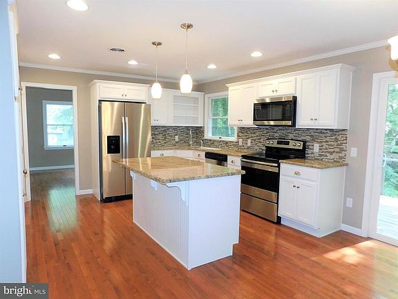 2nd image of 9291 River Vista Dr
