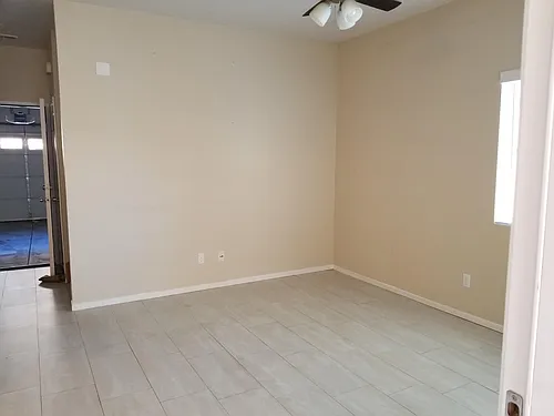 8471 Laurel Ave #401 Photo 1