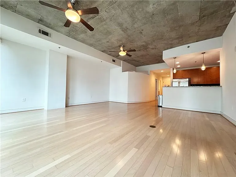 950 W Peachtree St NW — Photo 5