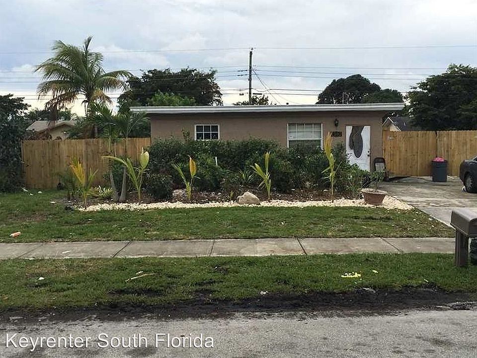 1st image of 2502 NW 6th St