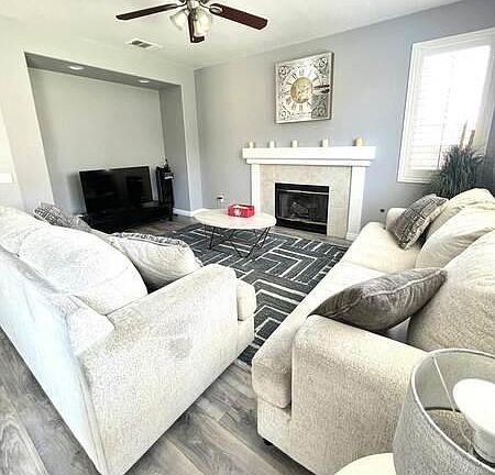 5th image of 5425 Amethyst Ln