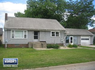 1121 N Otter Creek Rd, Streator, IL 61364