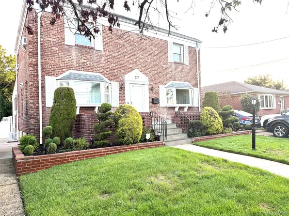 27 Victor Street, Valley Stream, NY 11580