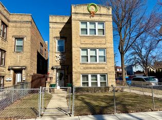 5000 W Oakdale Ave, Chicago, IL 60641