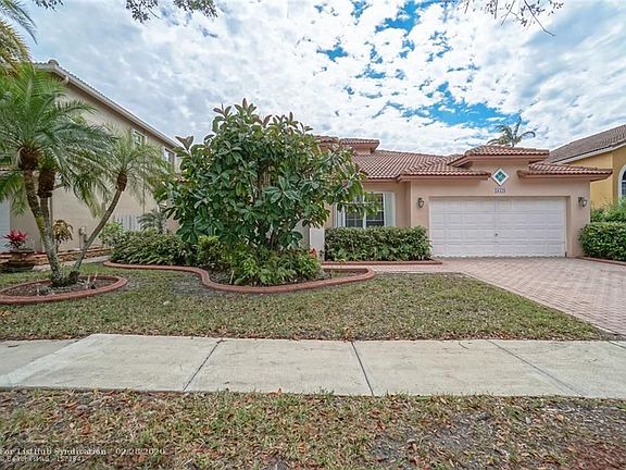 4th image of 18428 NW 9th Ct
