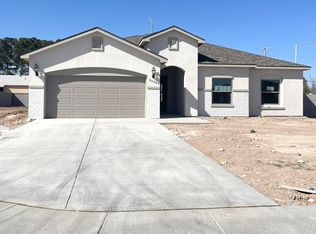 2500 Vigo Ct, Carlsbad, NM 88220