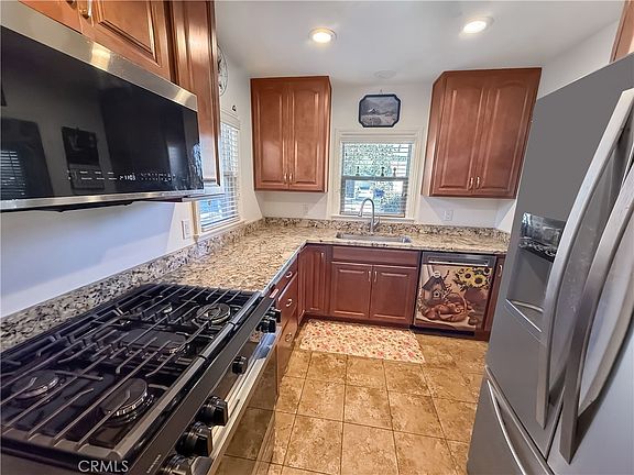 3rd image of 31 Rafael Way