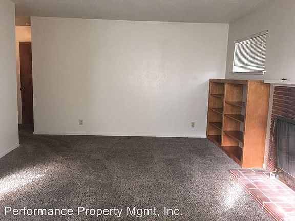 3rd image of 1431 W Clinton Ave #W