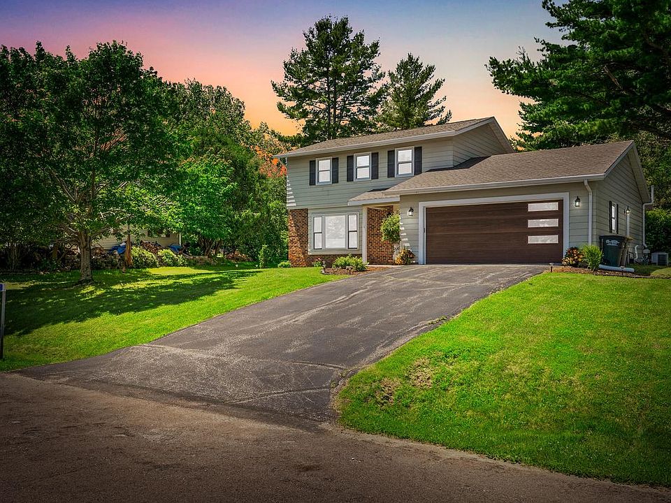 1st image of N2377 Briarwood AVENUE