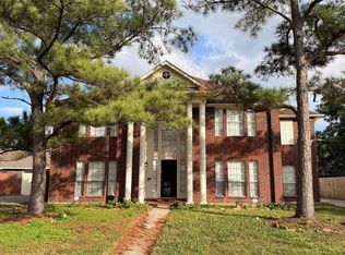 10310 Hedge Way Dr, Houston, TX 77065