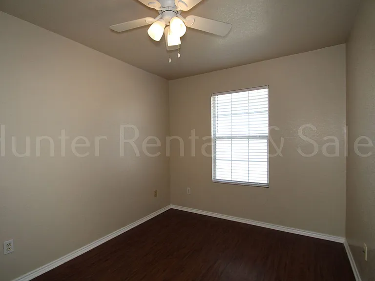 3904C Gus Dr — Photo 17