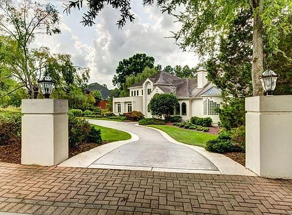 3rd image of 9009 River Trace Ct