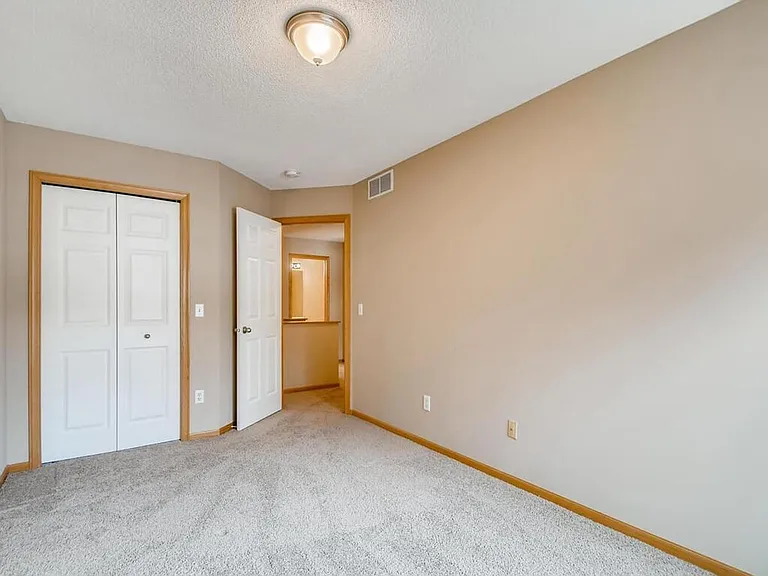 13835 Edgewood Ave — Photo 15