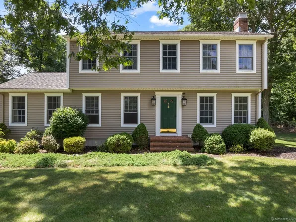 26 Sachem Road, Seymour, CT 06483