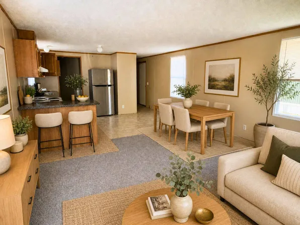 2500 Farm Bureau Rd #293, Manhattan, KS 66502