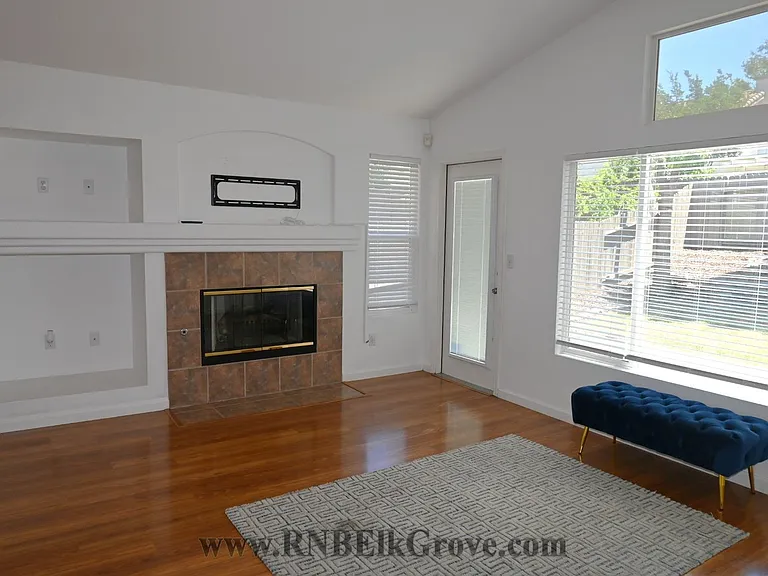 9142 Eastpointe Ct — Photo 9