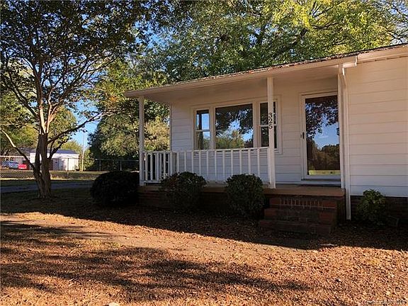 4th image of 325 Highland Dr