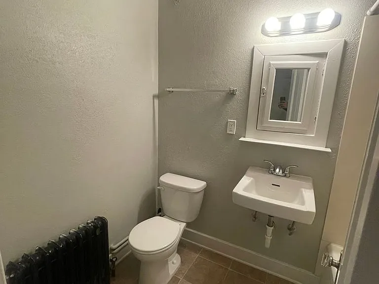 506 N Cascade Avenue — Photo 27