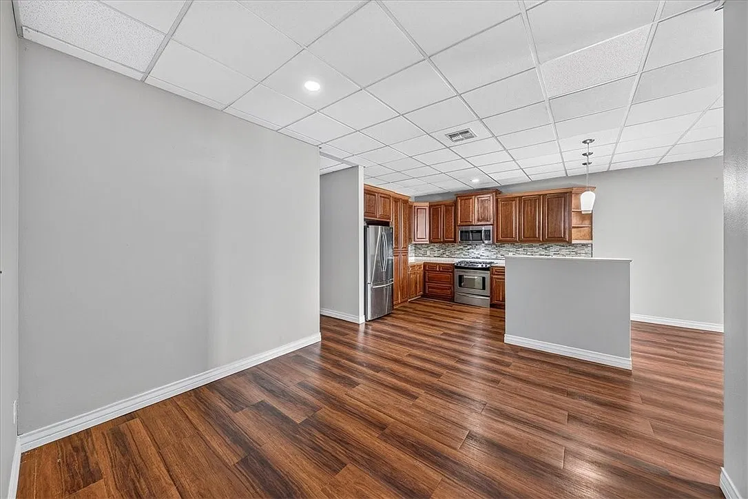 4600 Ocean Dr — Photo 2