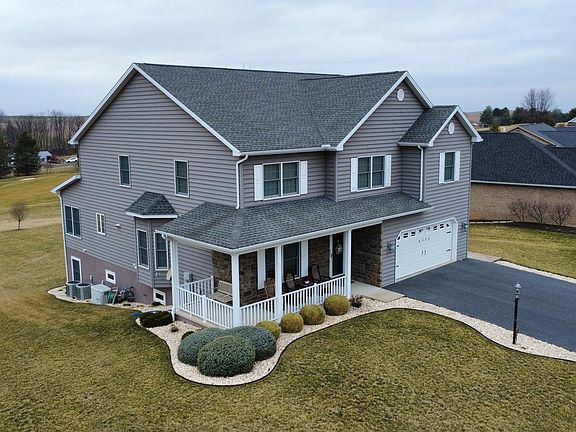 2nd image of 6135 Merion Dr