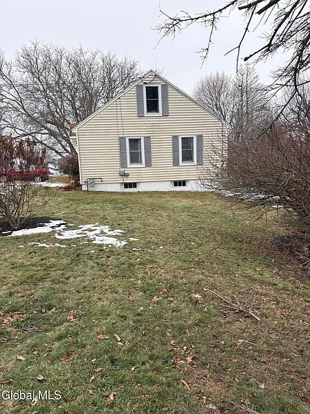 3rd image of 44 Knollwood Avenue
