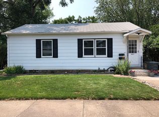 407 N Highland Ave, Pierre, SD 57501
