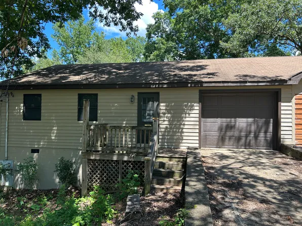 600 Villard Dr #B, Rossville, GA 30741