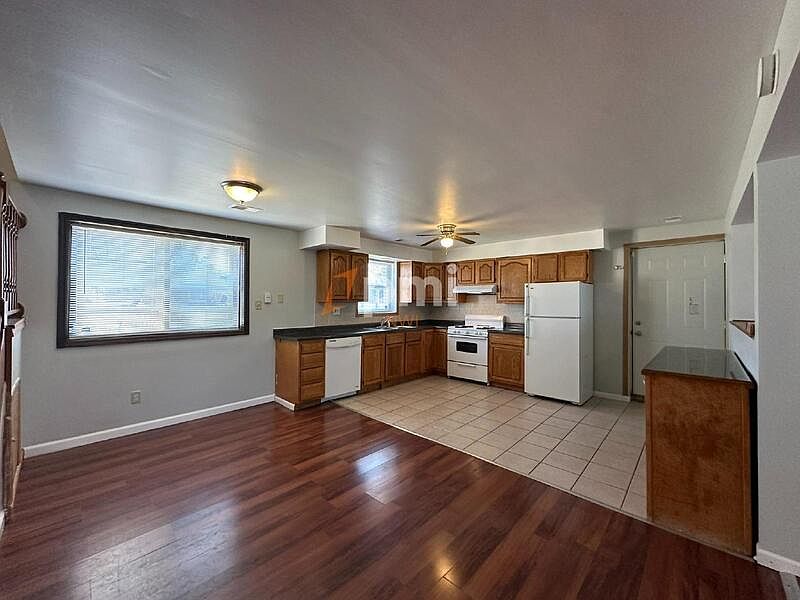 1st image of 9865 Grant Pl