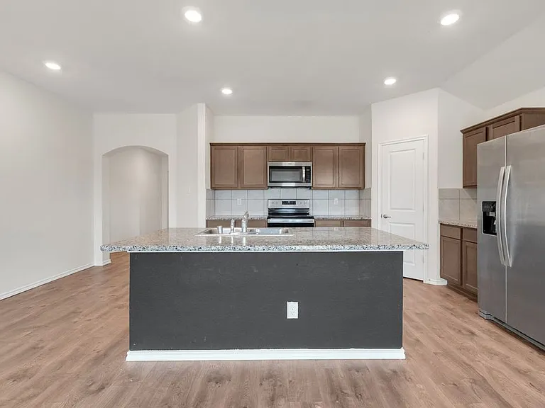 722 Windmill St — Photo 20