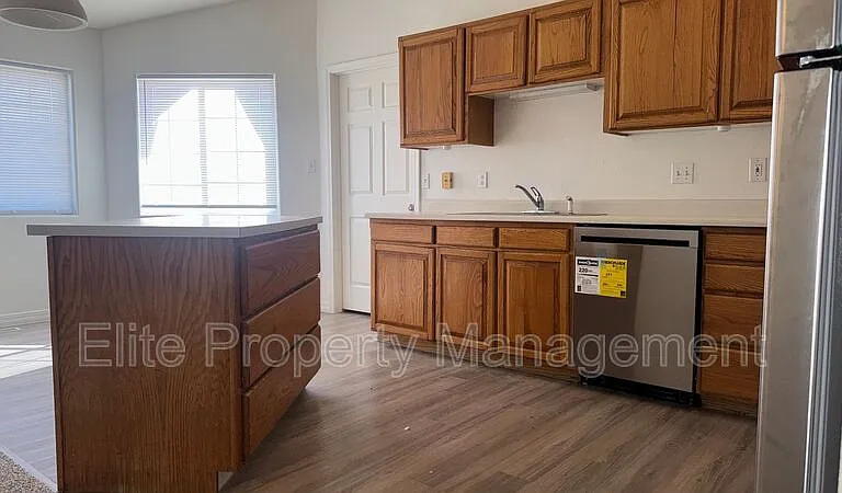 161 S Stardust Cir — Photo 13