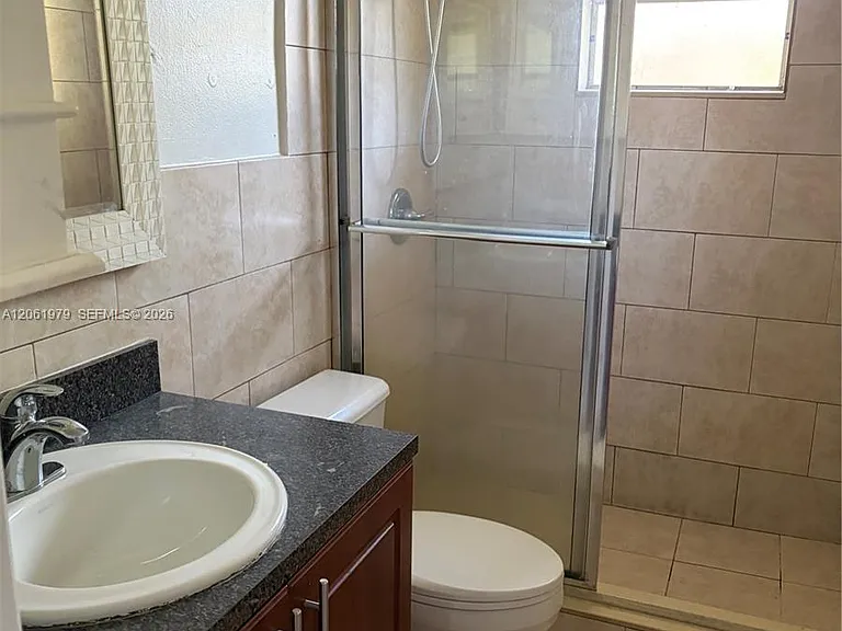 1440 SW 41st Ave #1-2 — Photo 6