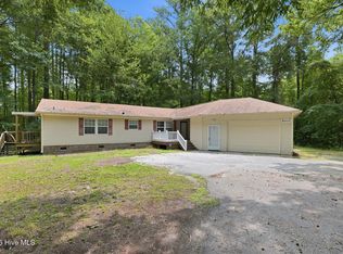 3800 Frances Ave, New Bern, NC 28562