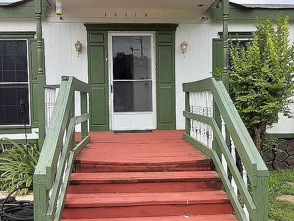 4th image of 15119 Pioneer Valley