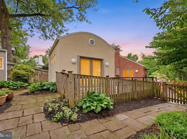 9109 Bradford Rd, Silver Spring, MD 20901