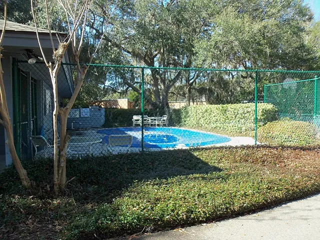 3 bed, 1229 sqft, $1,950 — Photo 2