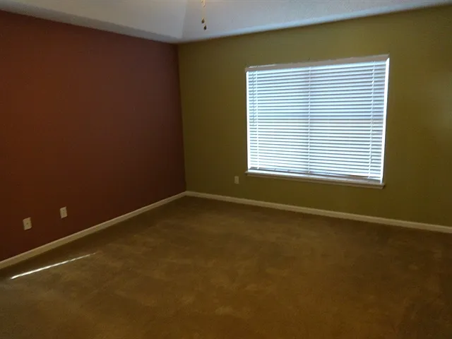 11905 Pikeville Ct — Photo 7