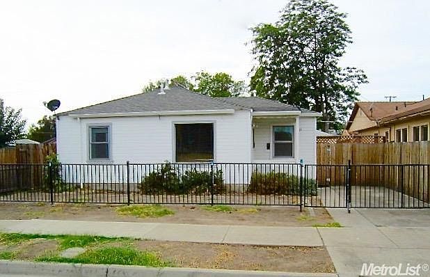 1st image of 2111 Peralta Ave